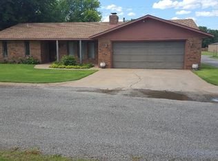 2359 Aspen Cir, Waynoka, OK 73860