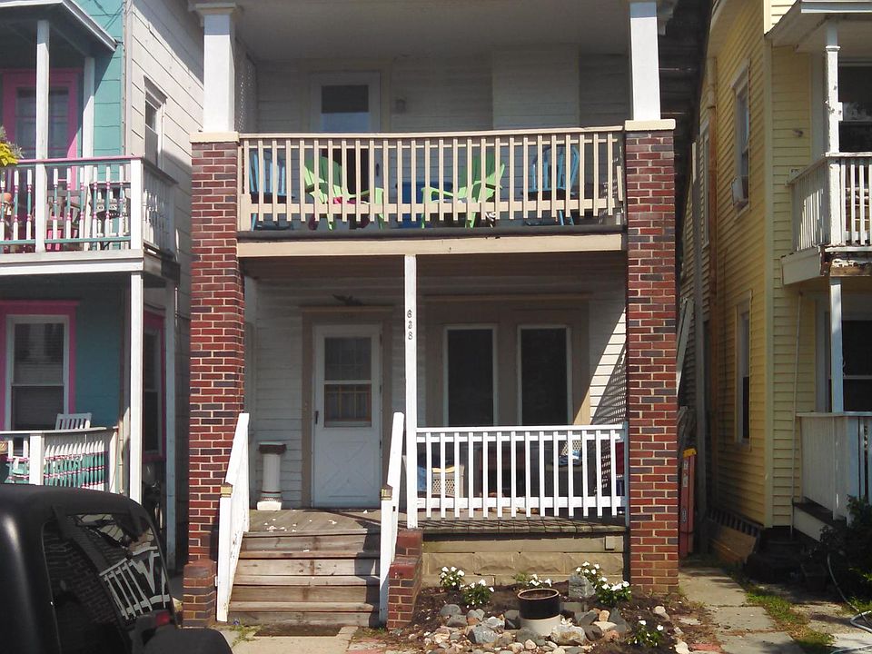 1st image of 638 Central Ave