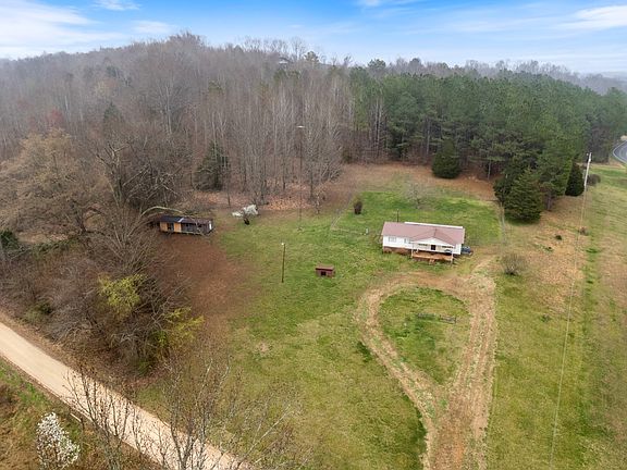 4th image of 121 Deer Ck Rd