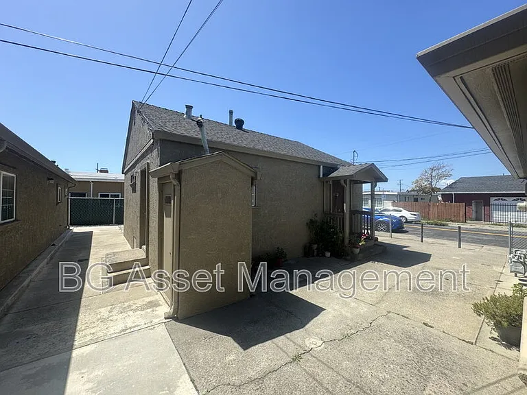 1680 24th St — Photo 10