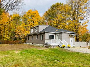 7 Ledgewood Ave, Sanford, ME 04073