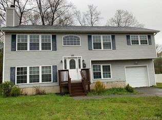 132 Orchard St, Newburgh, NY 12550