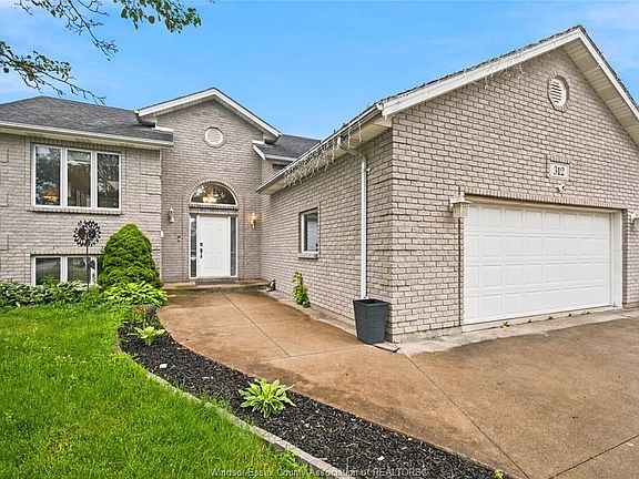 4th image of 312 Bouffard Rd