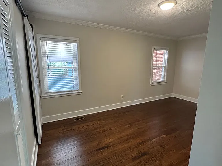 521 Vista Dr — Photo 8