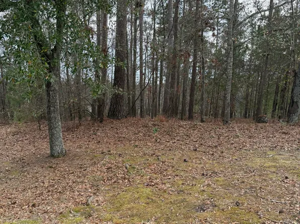 109 Golden Oak Dr, Aiken, SC 29803
