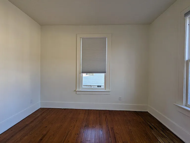 711 Snow St — Photo 18