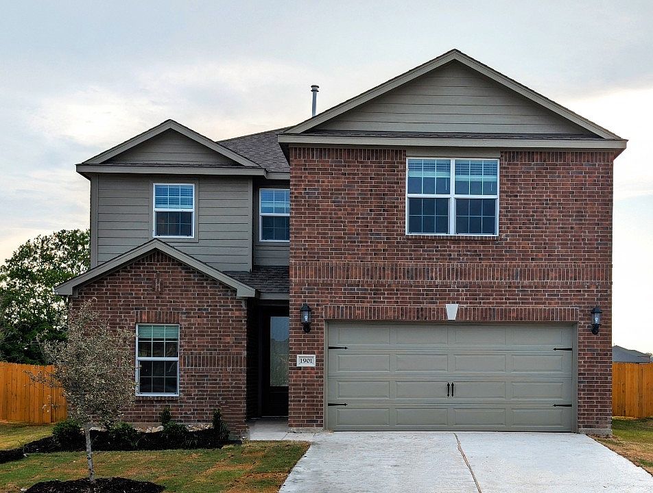 1st image of 1901 Atwood Dr