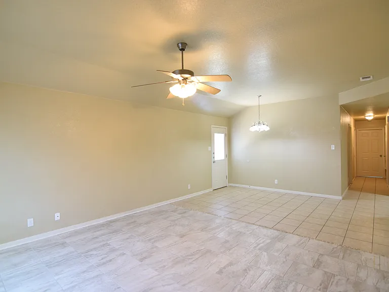 1400 Cavalry Ln, Killeen — Photo 7