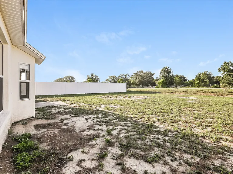 2324 Sunset Pointe Dr — Photo 16