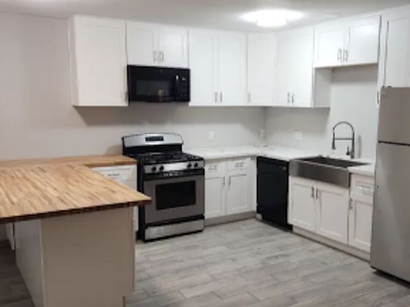 shadow Bay Apartments | 1700 Baywood Dr, Bay City, TX