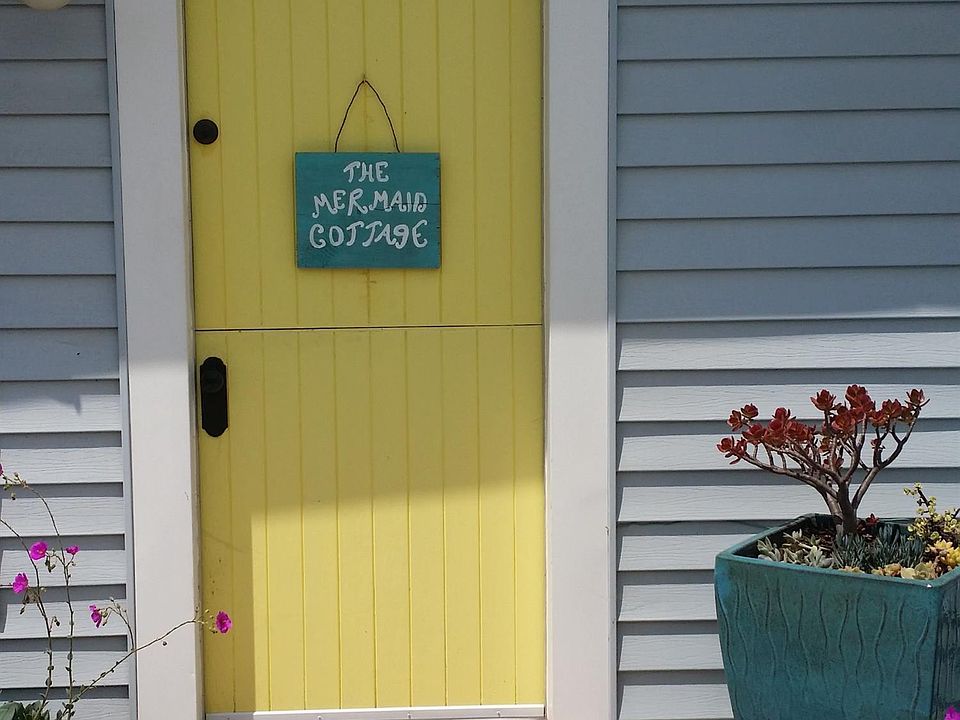1st image of 1369 Camden Ln