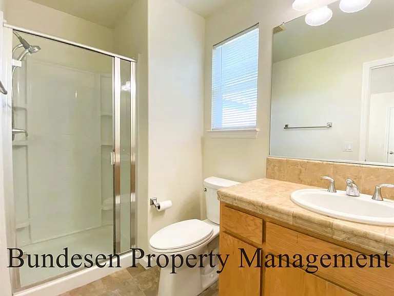 747 Fresno Ave — Photo 15