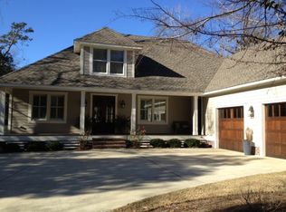 81 Poteskeet Trl, Southern Shores, NC 27949