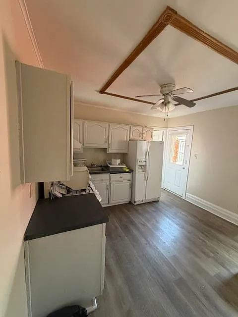 1 bed, 1200 sqft, $1,800 — Photo 3