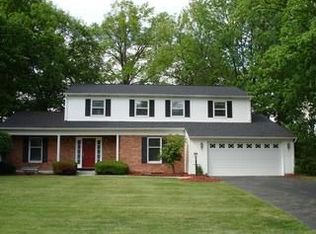 1354 Hickory Ridge Ln, Columbus, OH 43235