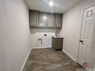 1041 Northwoods Rd, Watkinsville, GA 30677