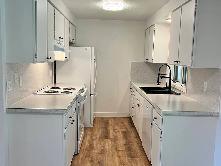 3429 E Boise Ave — Photo 4