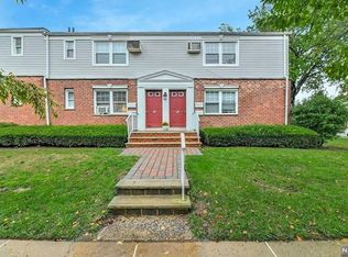 145 Vanderburgh Ave #A, Rutherford, NJ 07070