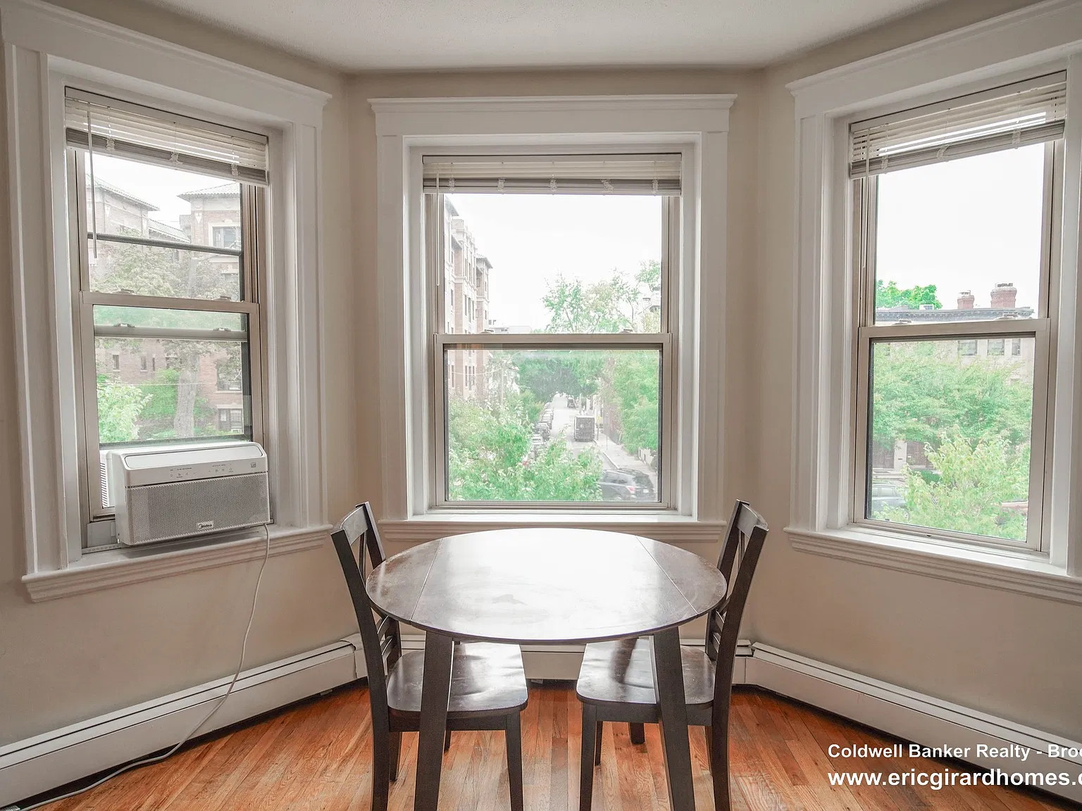 1 bed, 1.0 bath, 600 sqft, $3,195 — Photo 2