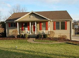 4138 Clendenning Rd, Gibsonia, PA 15044