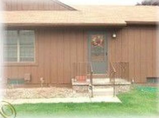 12275 Cambridge Blvd, South Lyon, MI 48178