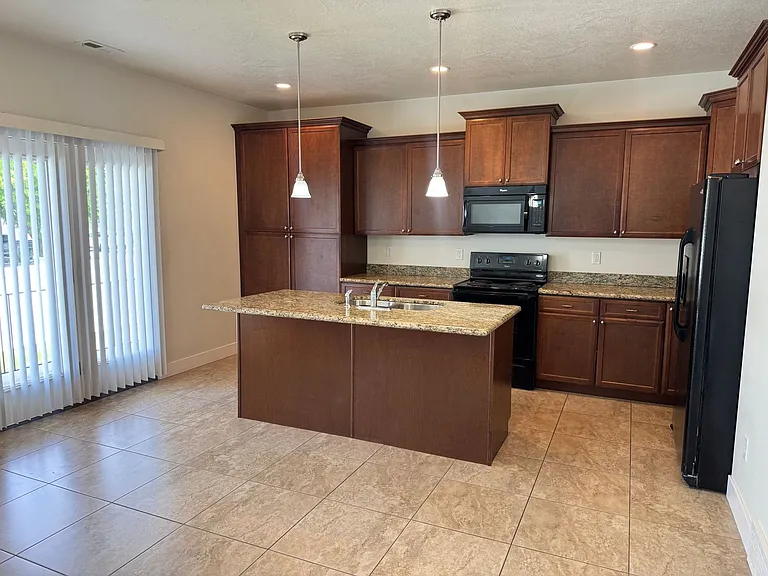 12771 Park Rim Ct — Photo 2