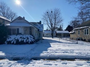 421 W Cleveland St, Spring Valley, IL 61362