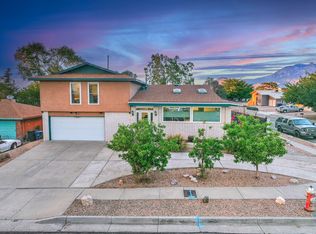 7421 Woodal St NE, Albuquerque, NM 87109