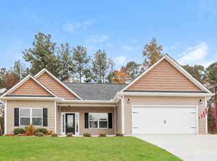 402 Cranbrooke Dr, Dallas, GA 30157