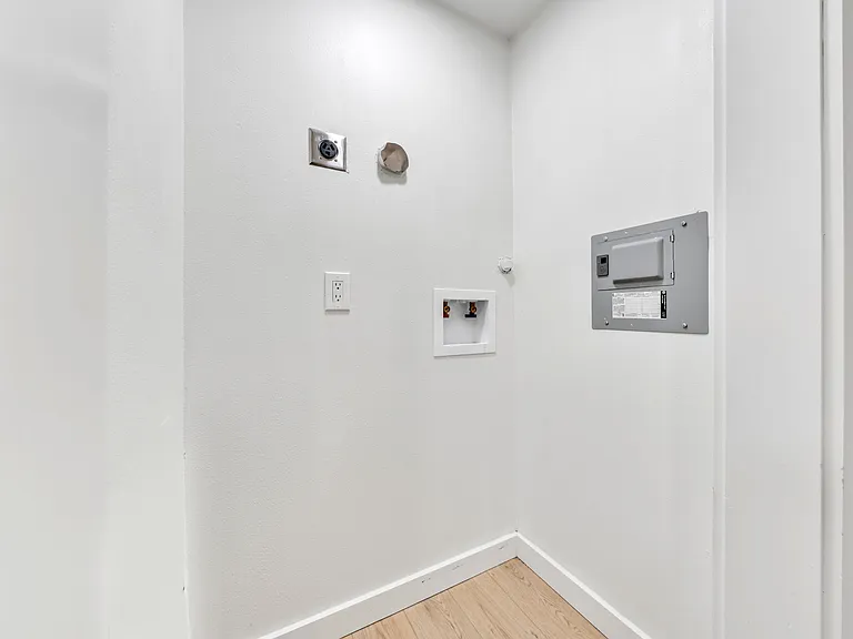 601 Pearson Ave — Photo 14