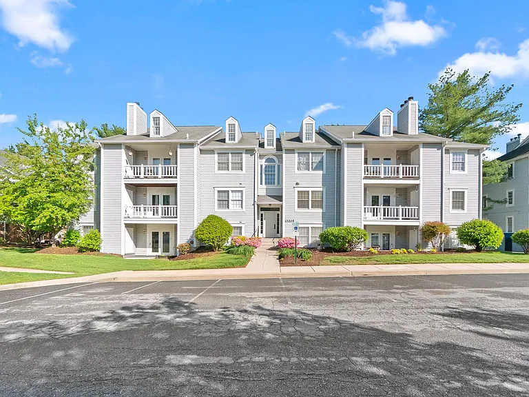 12205 Saint Peter Ct — Photo 1