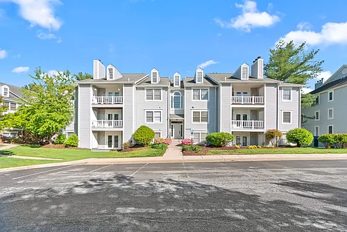 12205 Saint Peter Ct Photo 1