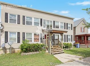 823 Douglas St NW #2, Grand Rapids, MI 49504