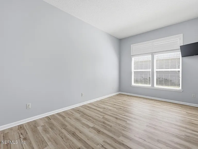14447 Cherry Lake Dr W — Photo 32