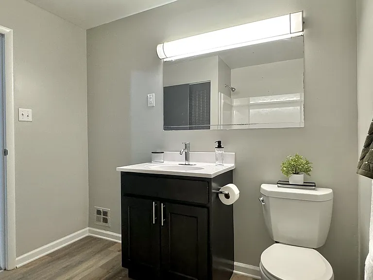 Riverwind at Chatham Park Drive — Photo 15
