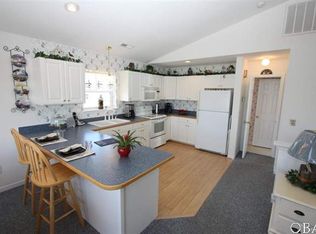 121 Lala Ct, Kill Devil Hills, NC 27949