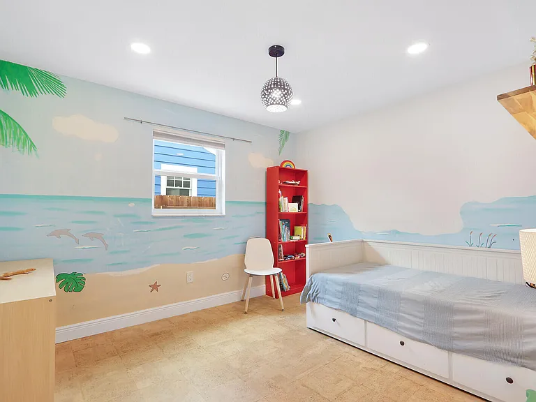 721 N Lakeside Dr — Photo 26