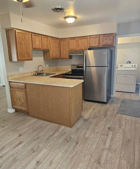 1470 Junction St, photo 4