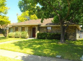 1125 Mayapple Dr, Garland, TX 75043