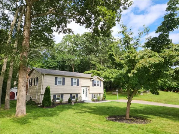 10 Robin Way, Westerly, RI 02891