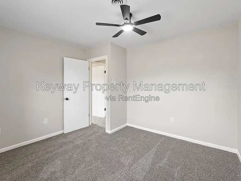 3606 Columbine Dr — Photo 15
