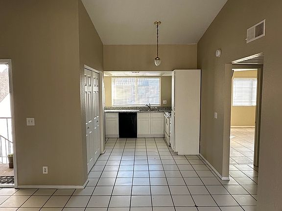 3rd image of 1554 W Sahuaro Dr APT 3
