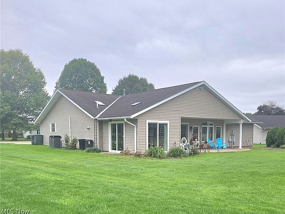 2nd image of 6215 Southview Dr