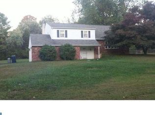 3869 Forest Dr, Doylestown, PA 18902