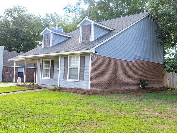 4th image of 1200 Barnett Bend Cir