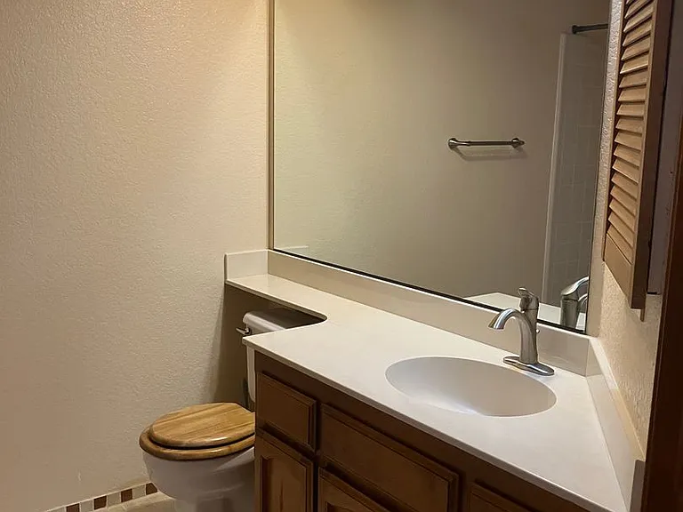 2313 Chapparal Pl — Photo 8