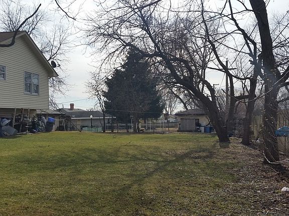 4th image of 1210 S Neltnor Blvd