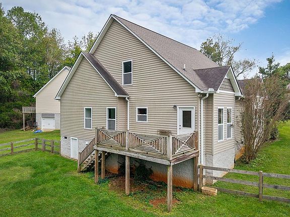 3rd image of 136 Phillips Bend Ct
