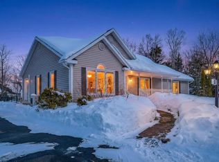 53 Erinmore Dr, Cape Breton, NS B1M 1A7