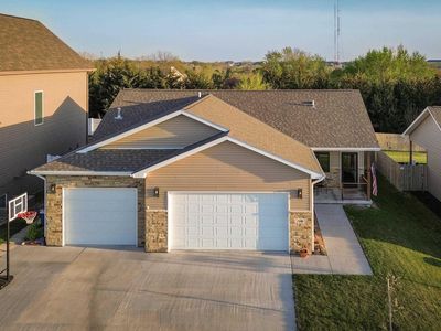 7901 Renatta Dr, Lincoln, NE, 68516